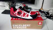 NOWE Strauss buty 44