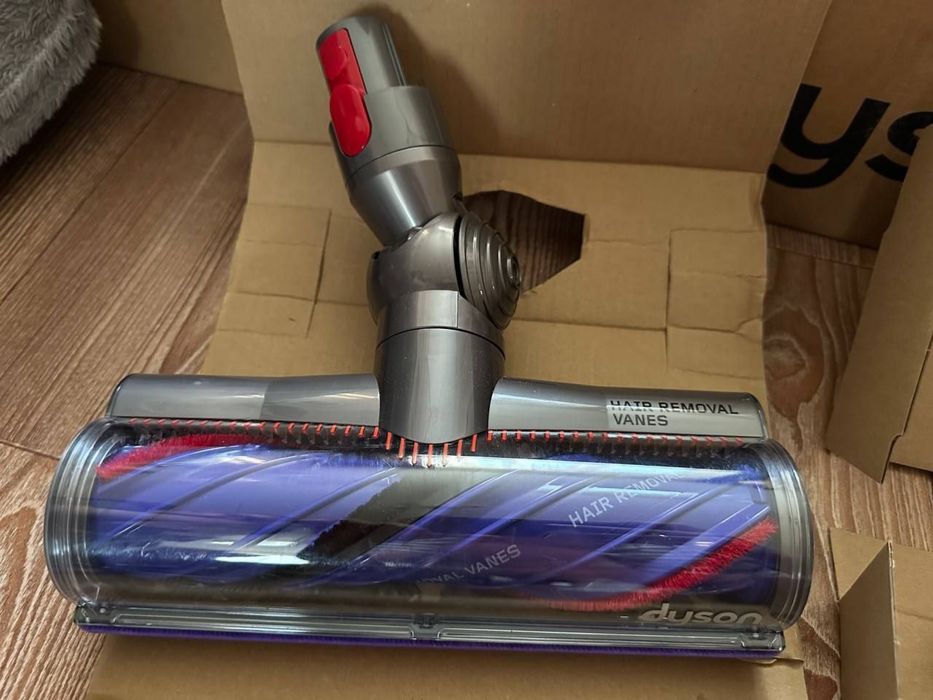 Насадки на пилосос Dyson  V12