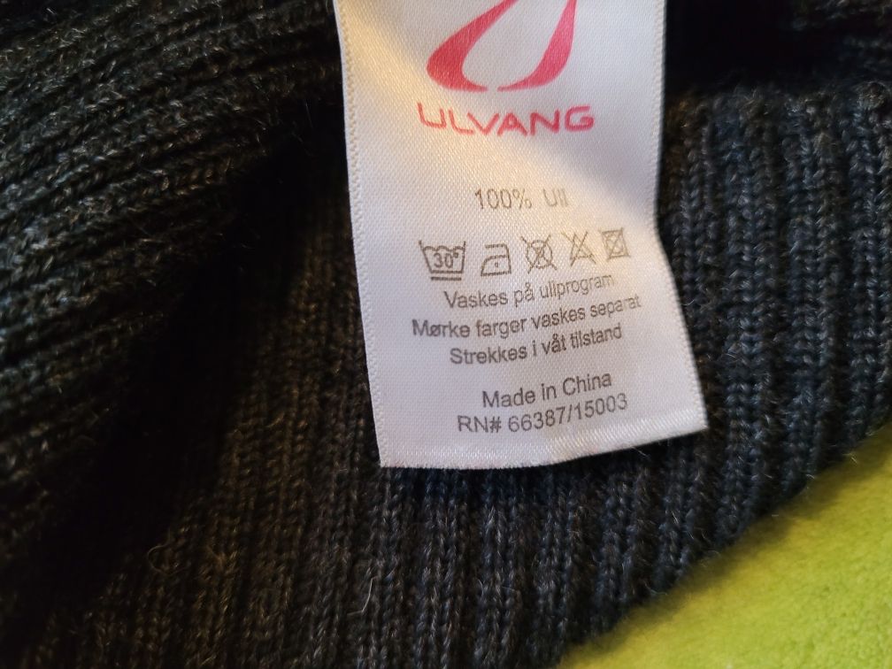Swetr sweter  ULVANG r 128 100proc wełna