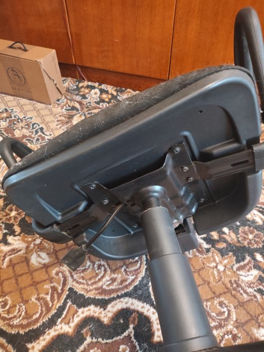 Кресло! Газ лифт в рабочем состоянии!