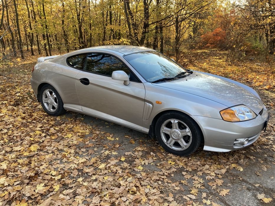 Hyundai coupe tiburon