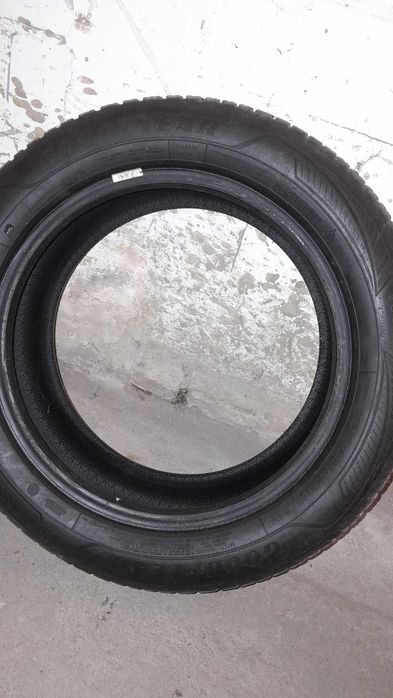 Good year wielosezonowe 205x55 r16 2szt