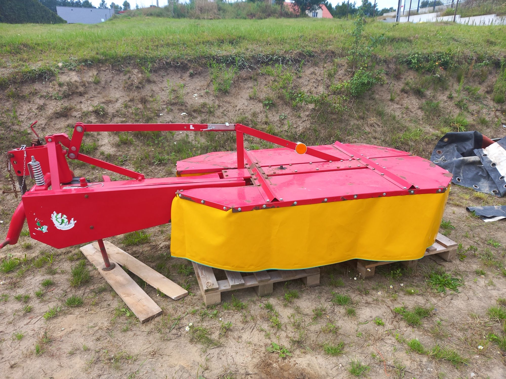 kosiarka rotacyjna z 042 stan idealny mało używana 2019rok