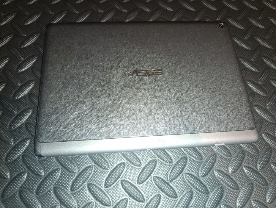 Планшет. Asus zenpad10.