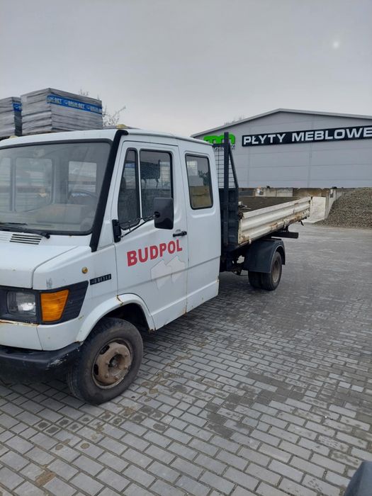 Mercedes 410 wywrotka