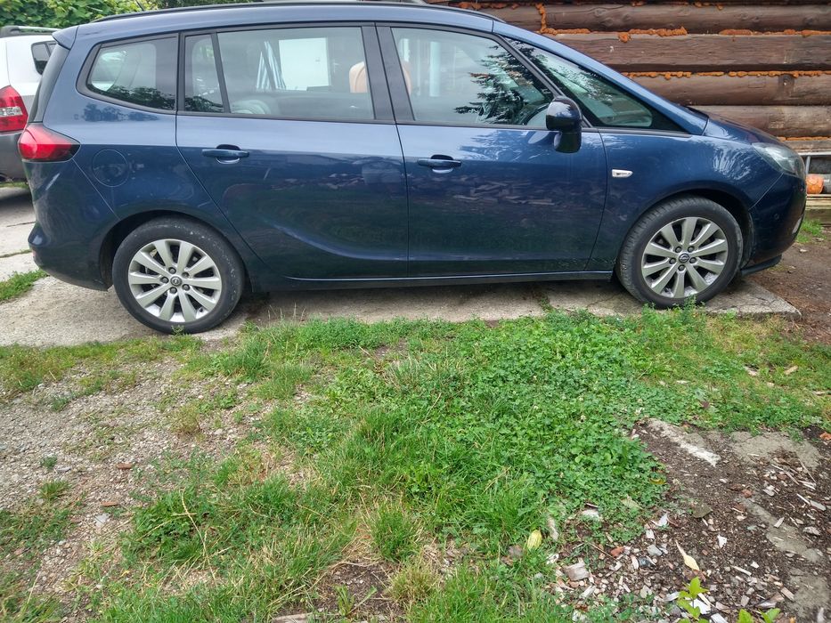 Opel Zafira c tourer 1.4 turbo 7 osobowy