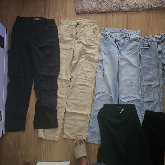 Calças  diversas tam 34