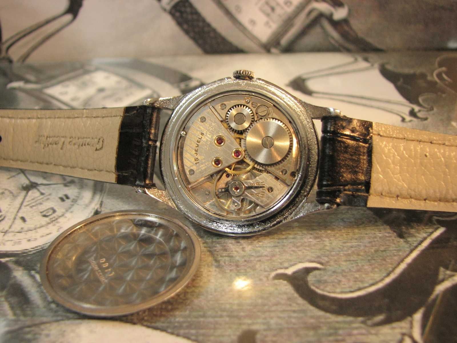 Zegarek WW2 TECHNOS AS Schild  Piękny model Krab. 15 Jewels Swiss