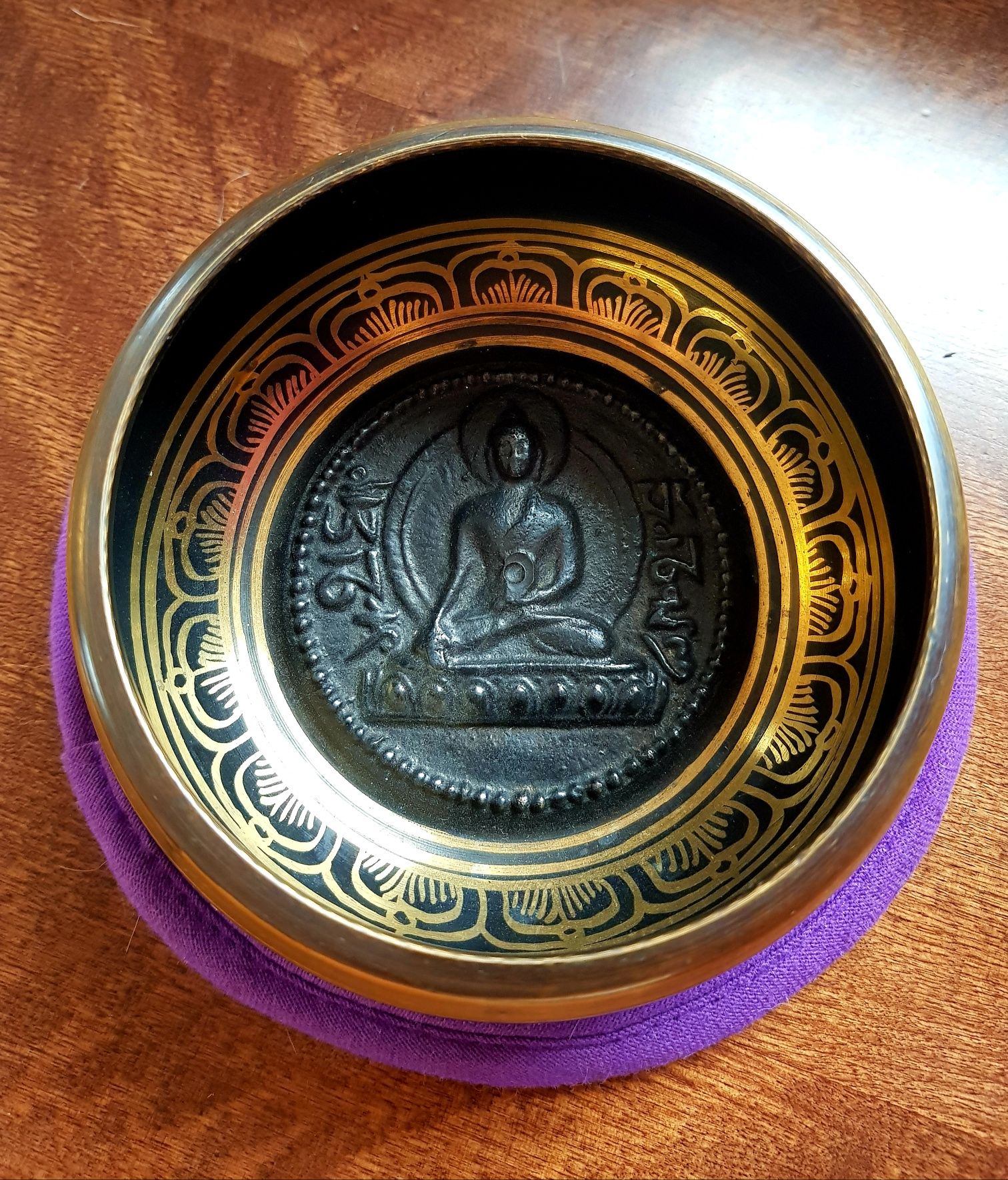 Miska tybetańska do medytacji lub po prostu przyjemnego spędzenia czas
