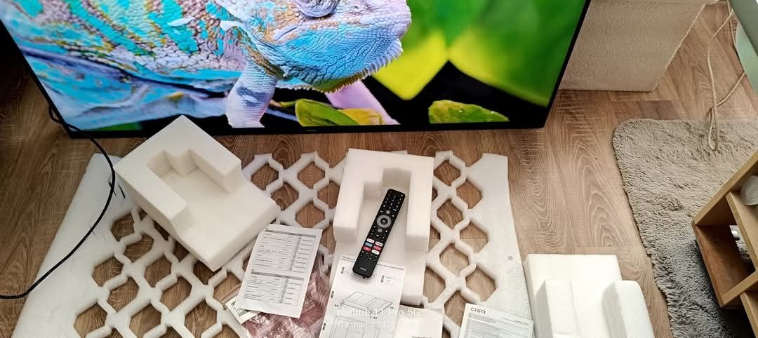 Telewizor 55 cali UHD 4K Google TV 4 lata gwarancji.