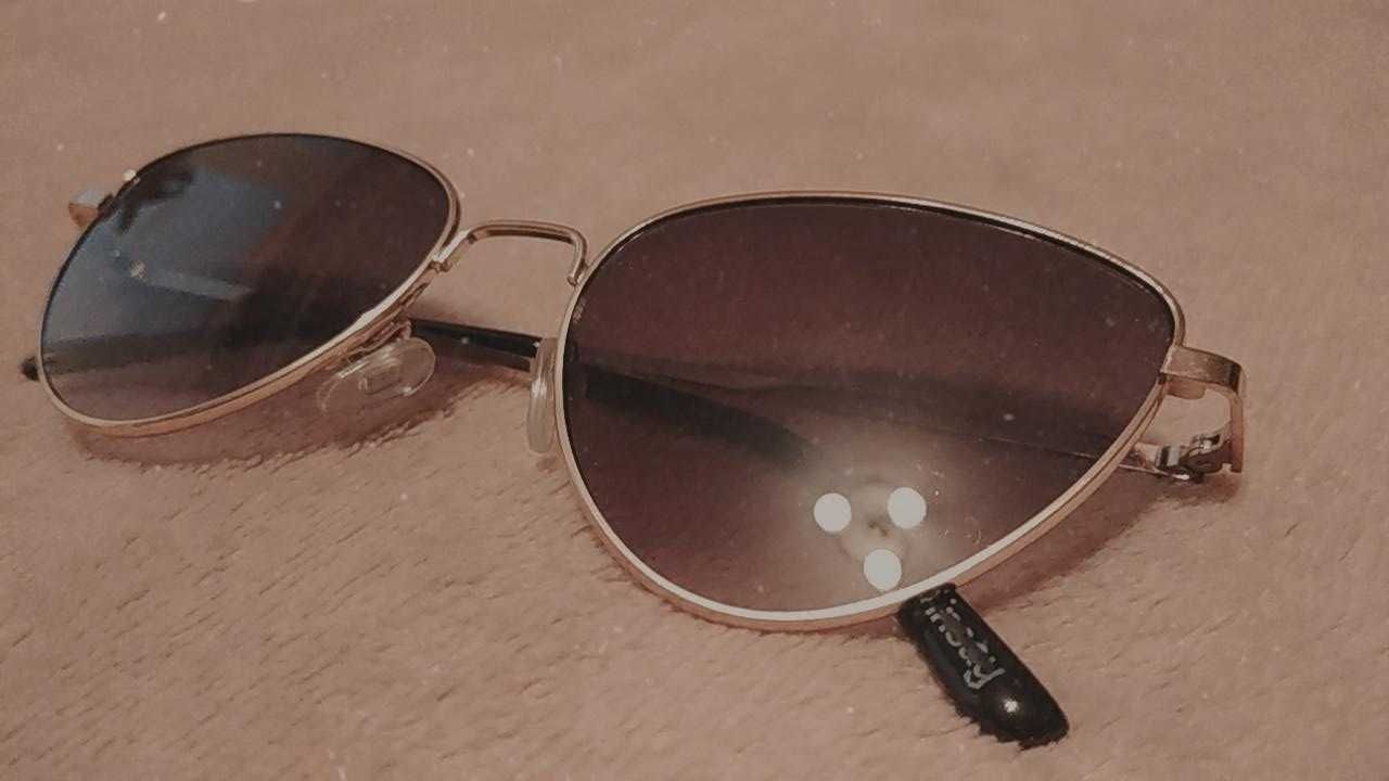 Okulary przeciwsłoneczne damskie/Sinsay