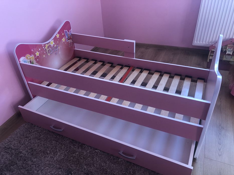 Łóżko dla dziewczynki