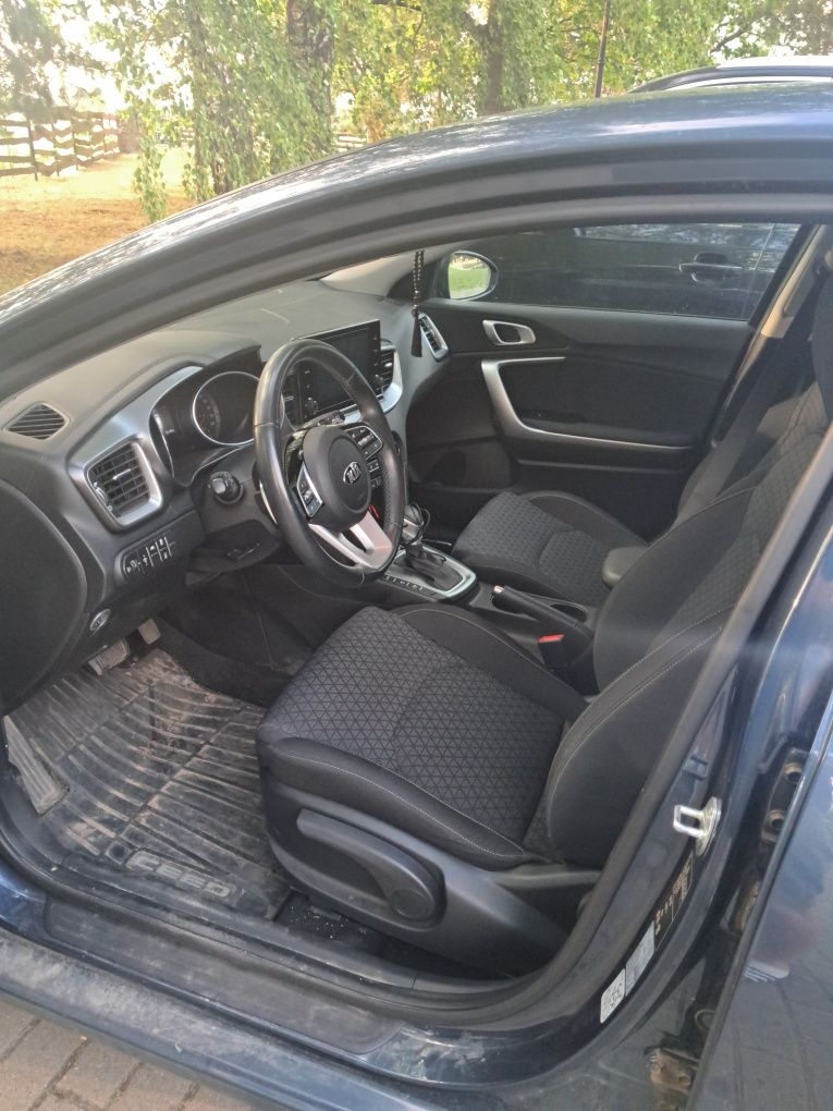 Kia ceed 1.4 turbo b+g