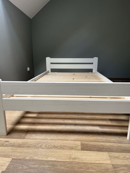 Łóżko 100 x 200 cm