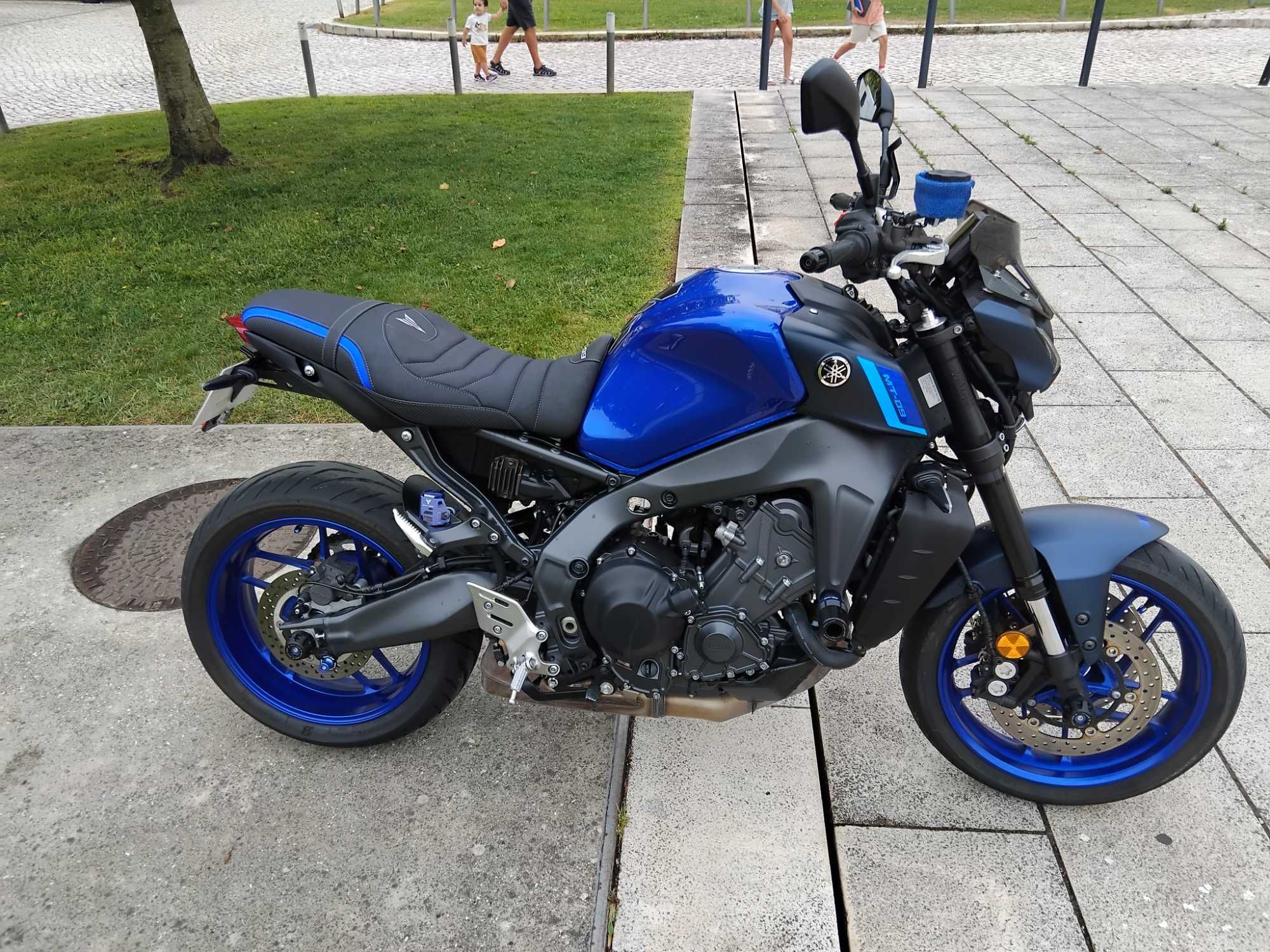 Yamaha MT 09 como nova