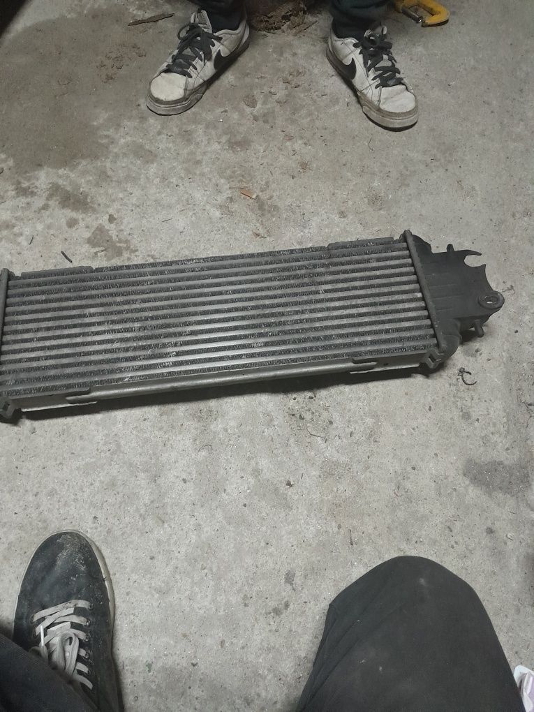 Ac compressor e intercooler