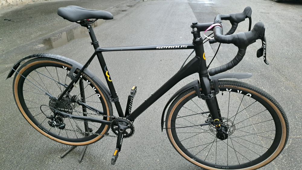 Rower gravel cross Serious