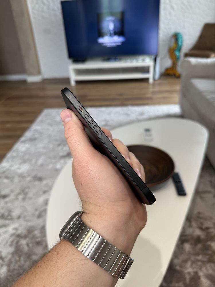 iPhone 15 128 Gb Neverlock айфон