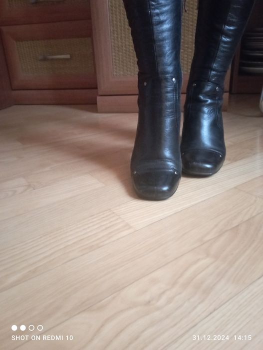 Продам чоботи димісизонні