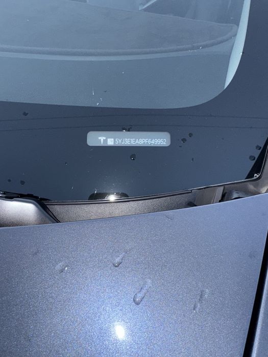 Tesla model 3 2023