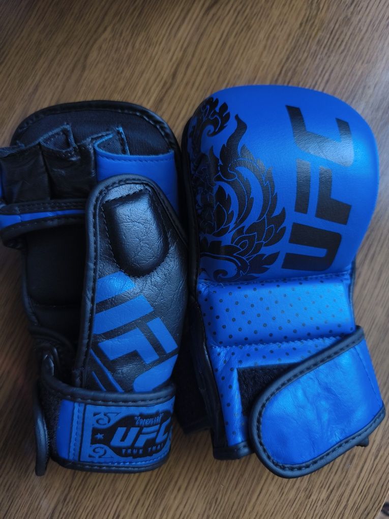 Кожаные перчатки для единоборств ММА UFC BO-0554 синий