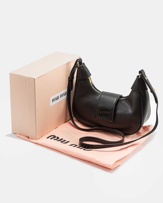 Сумка Miu Miu Hobo Bag Black LUXE