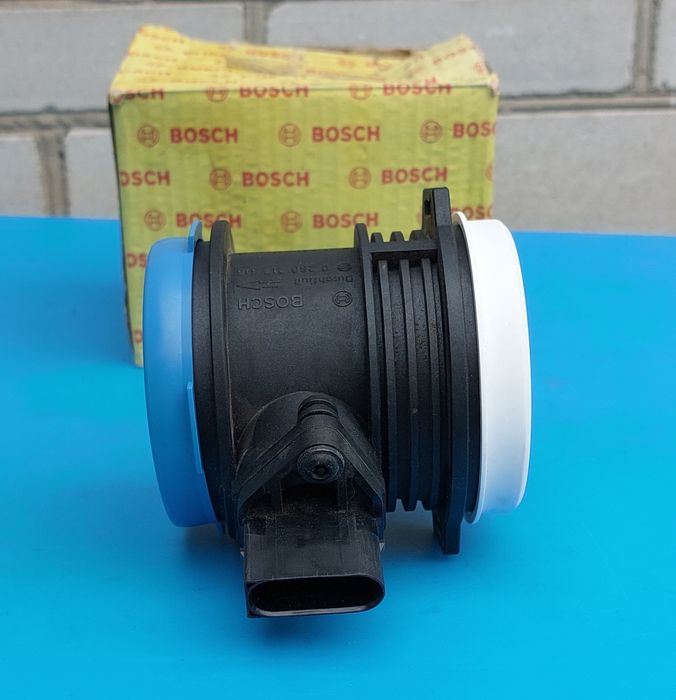 Датчик масової витрати повітря ДМРВ