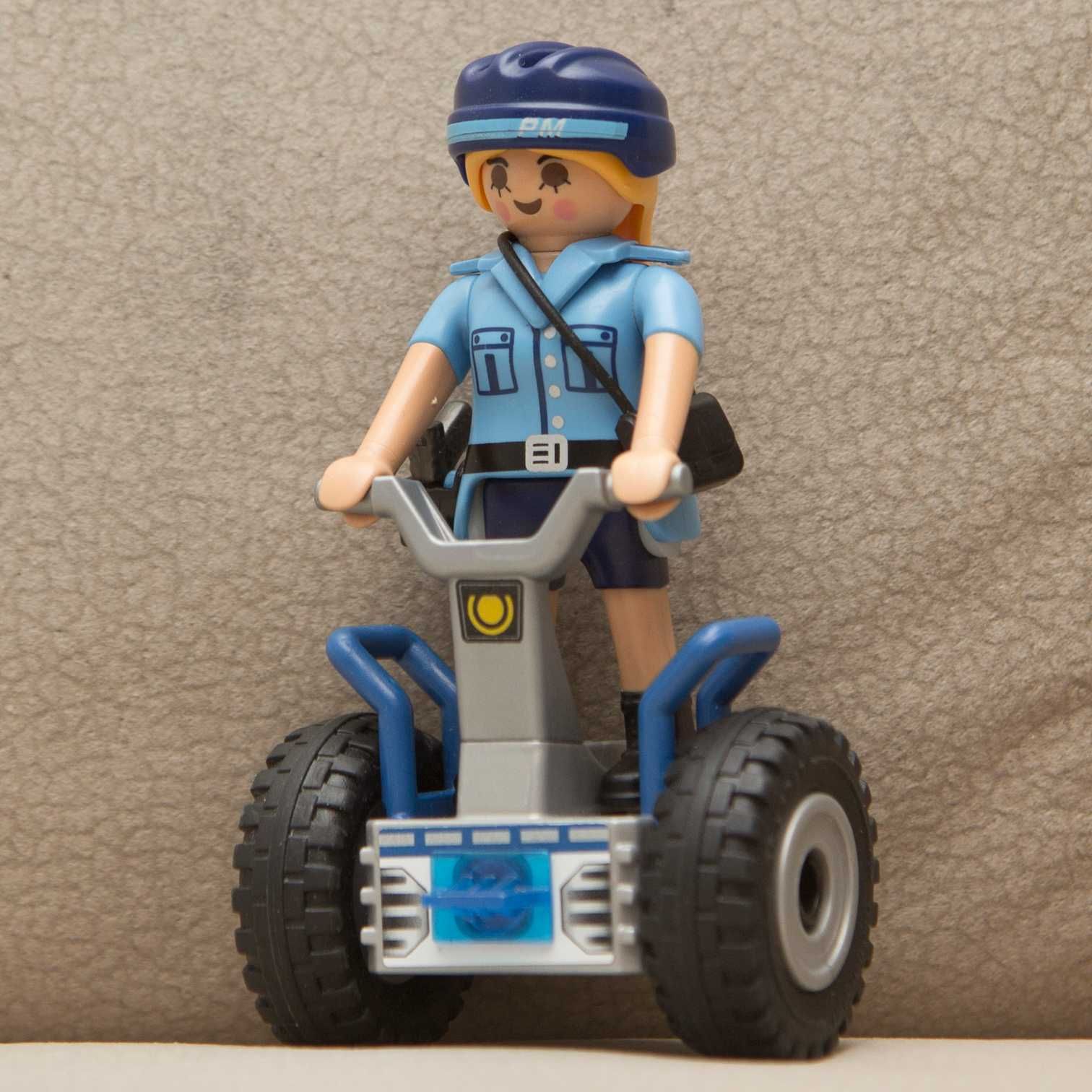 Playmobil 6877 Policjantka na Balance Racer