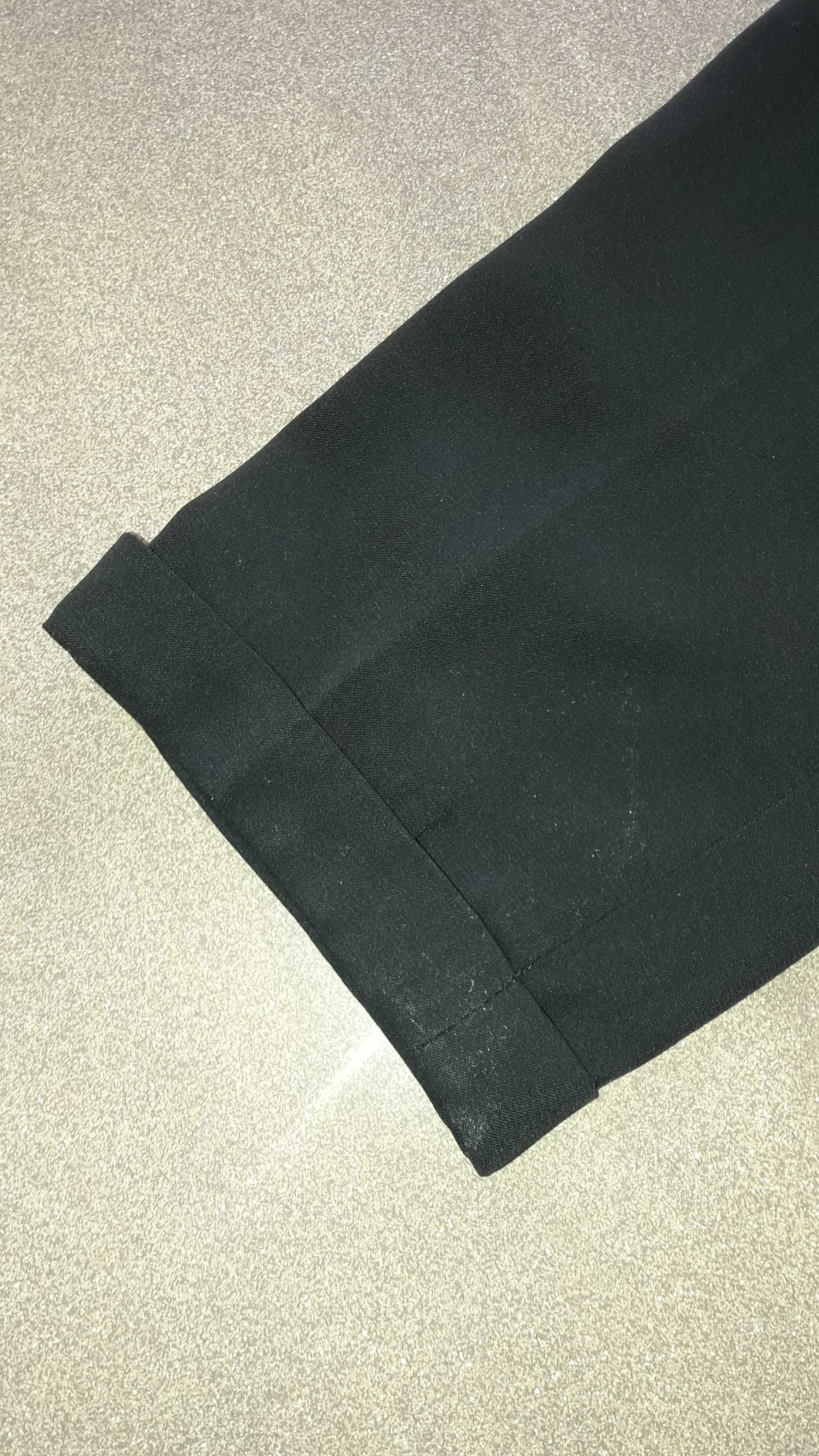 Spodnie cygaretki czarne 36 riserved