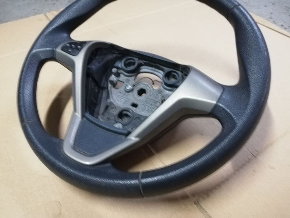 Kierownica Ford Fiesta Mk7 VII ładna niski przebieg