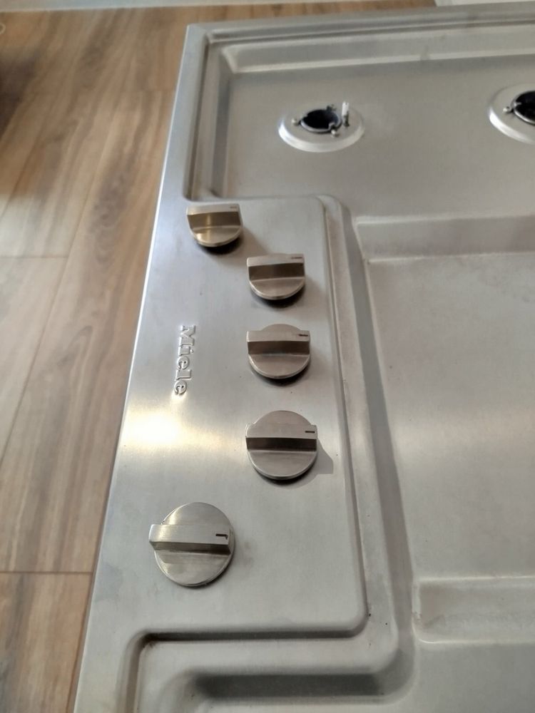 Газова варильна поверхня Miele