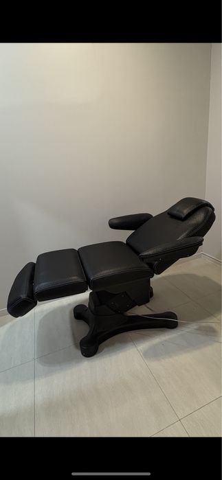 Łóżko kosmetyczne elektryczne bardzo wygodne