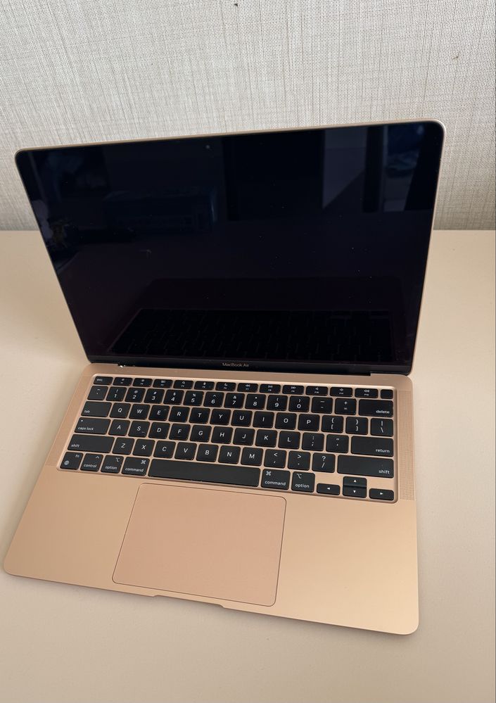 Mcbook air M1 2020