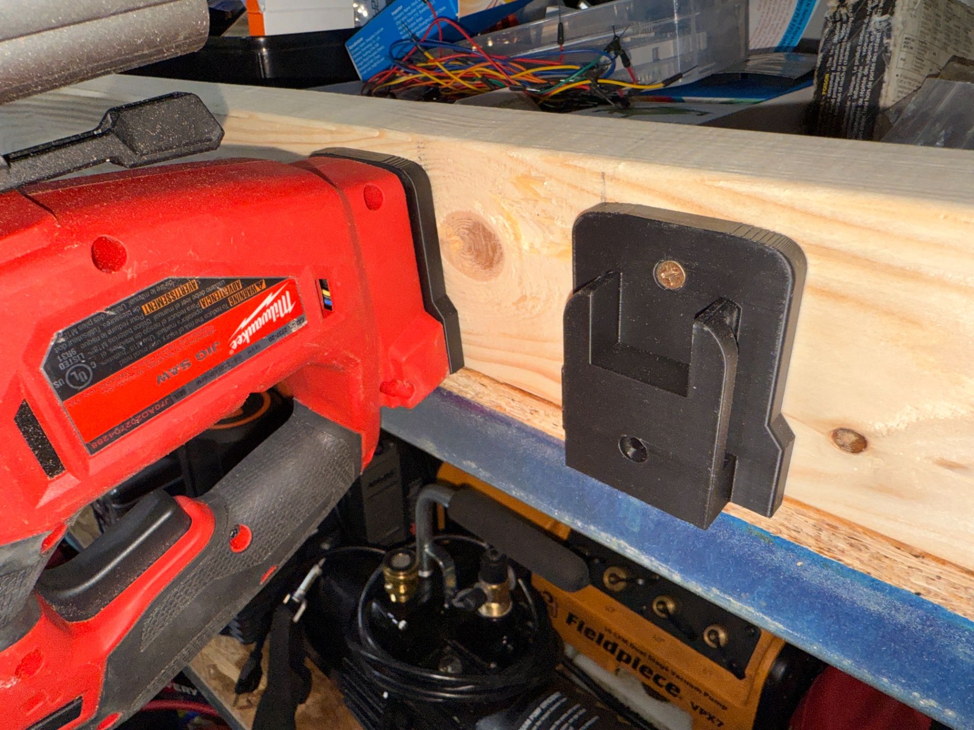 Uchwyt do baterii lub elektronarzędzi Milwaukee Makita DeWalt Bosch