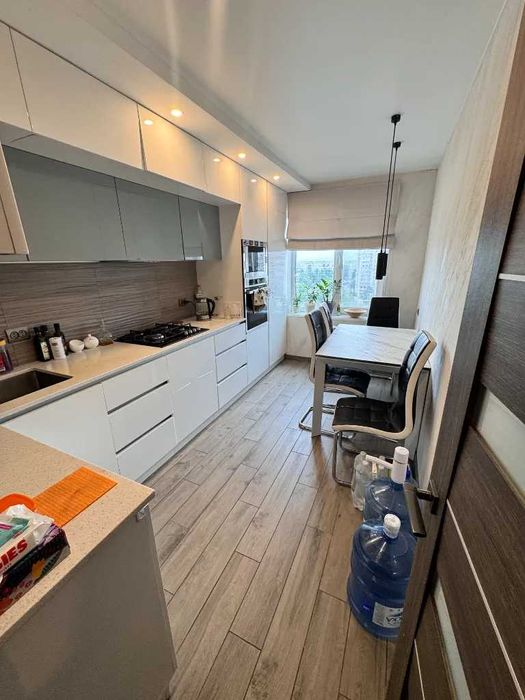 Сдам 3к квартиру по вул. Велика Діївська 4, корп. 5