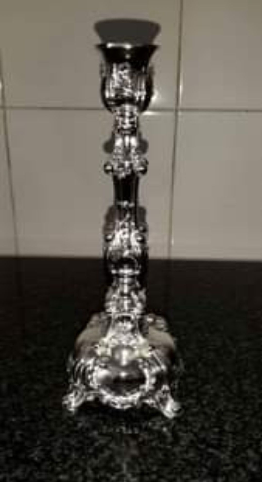 Castiçal Vintage prateado 17 cm como novo