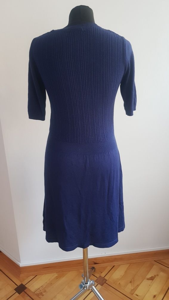 Granatowa sukienka z dzianiny,  Tu, rozmiar.  M/L, 12
