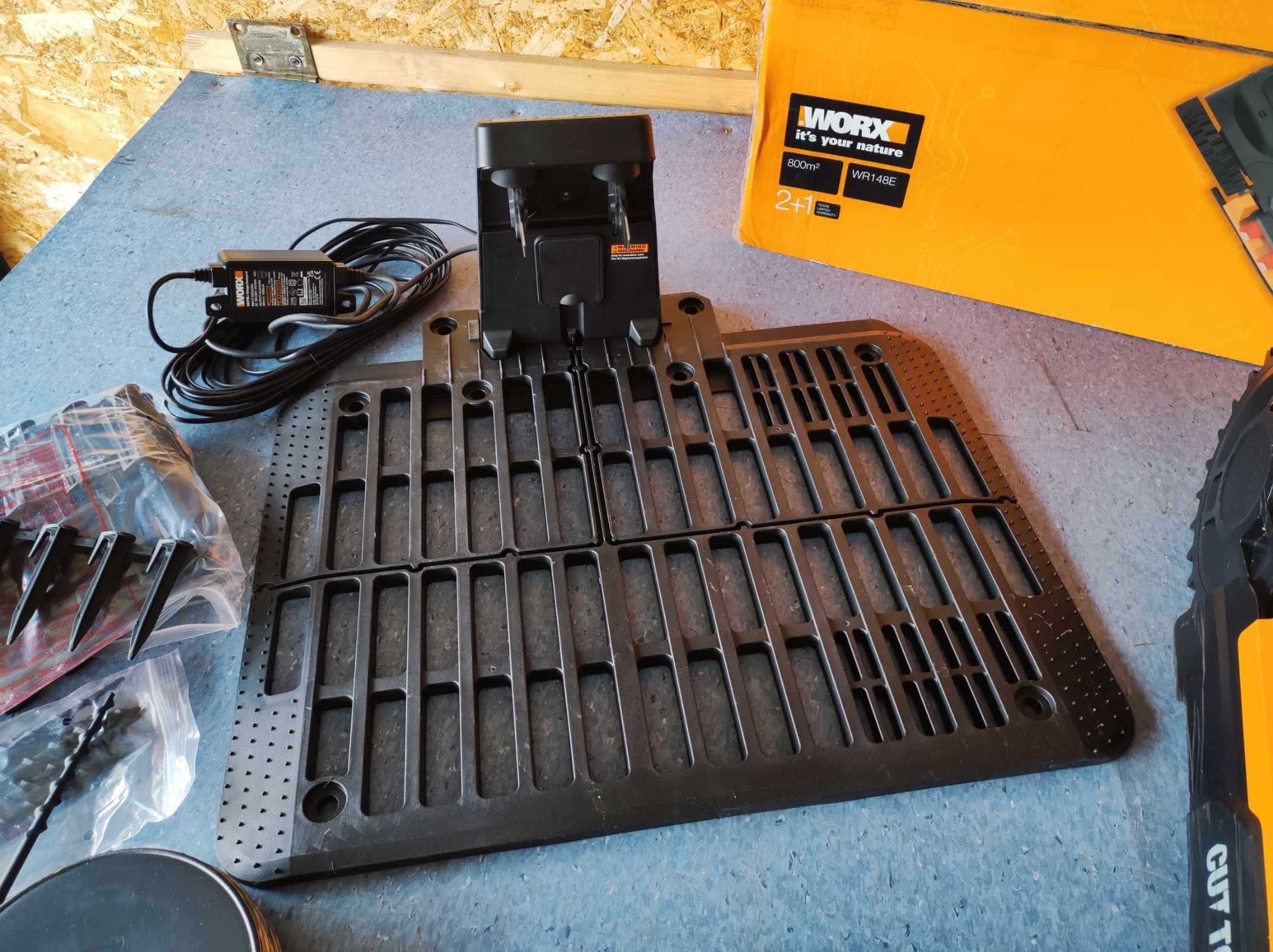WORX Landroid L800 33h pracy! Robot koszący Kosiarka samojezdna 800m2