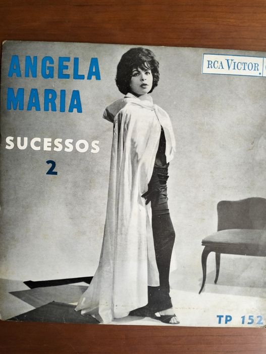 (2) singles Ângela Maria