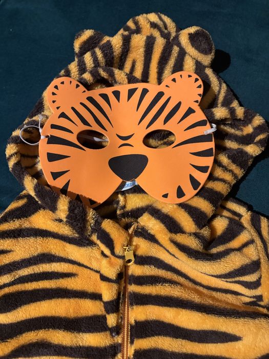 Stroj tygrysa 110/116cm