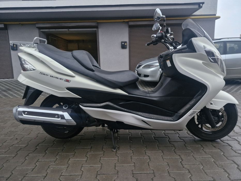 Suzuki Skywave250