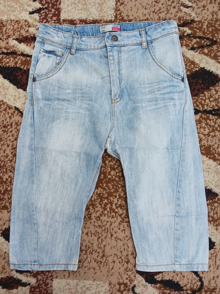 Krótkie spodnie spodenki chłopięce jeans r.140/146
