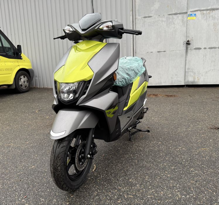 Suzuki Avenis 125 Новий