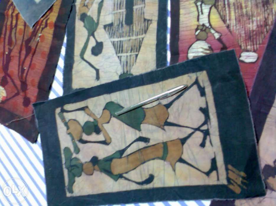 Tela Africana pintada à mão.