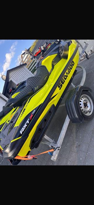 Skuter wodny SeaDoo RXT X RS 300