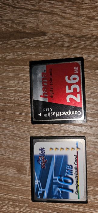 Pamiec foto - Compact Flash