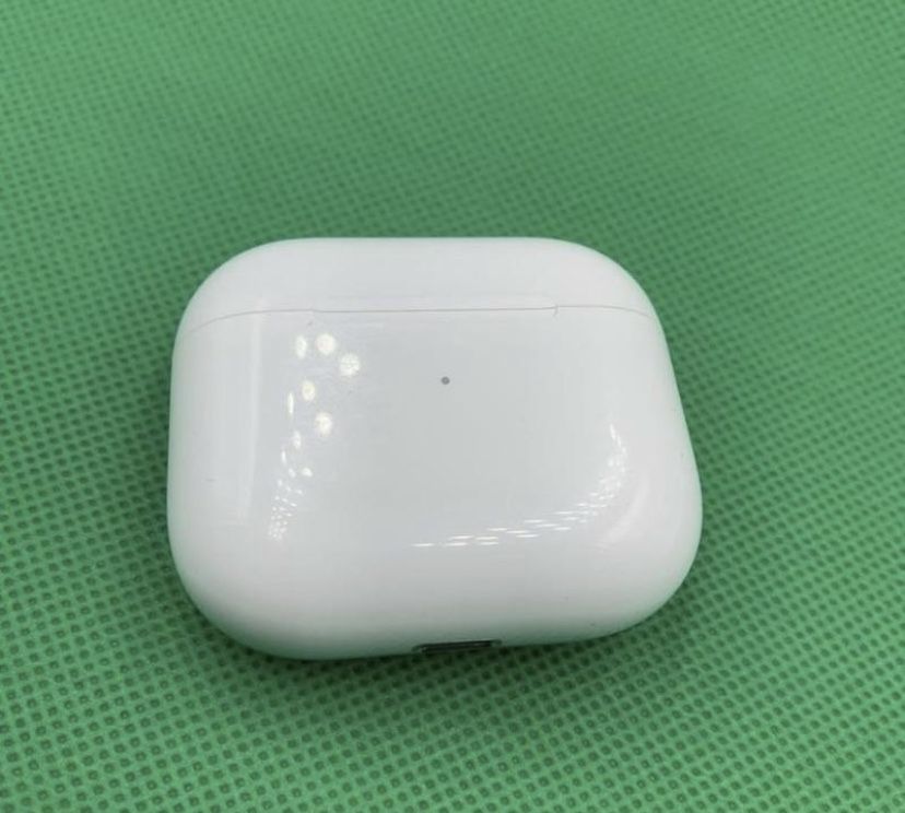 oryginalny etui / box  Airpods 3  A2566