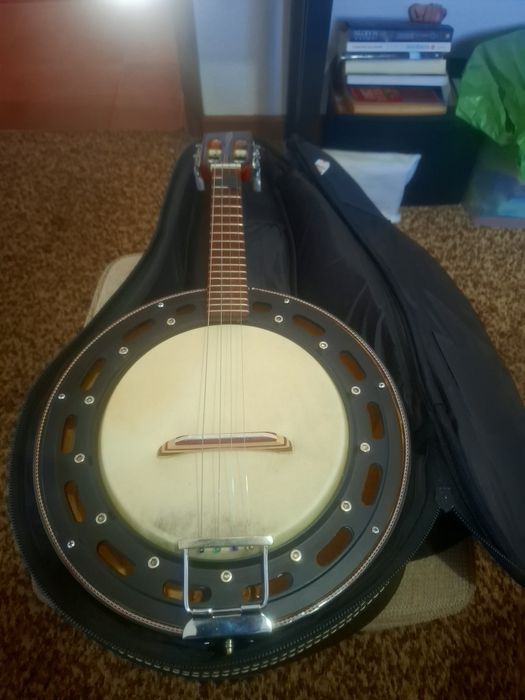 Lindo Banjo Luthier Emerson Braza