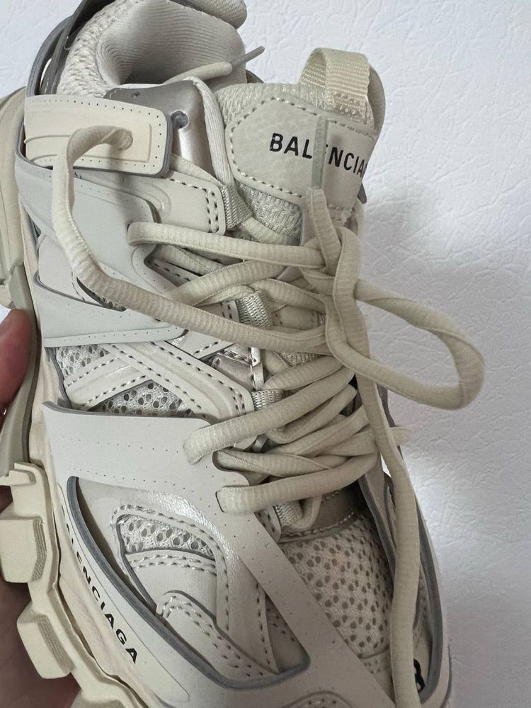 БЕЗ ПЕРЕДОПЛАТ‼️ +3 кольори Жіночі кросівки Balenciaga Track Beige