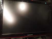 Monitor 19 23 cali